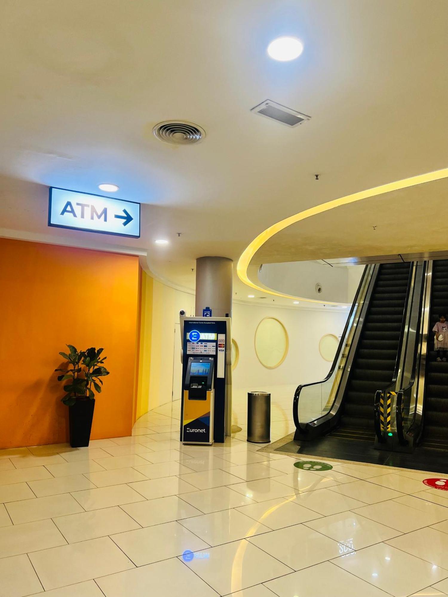 Colony Suites Klcc By Hibernate Kuala Lumpur Exterior foto