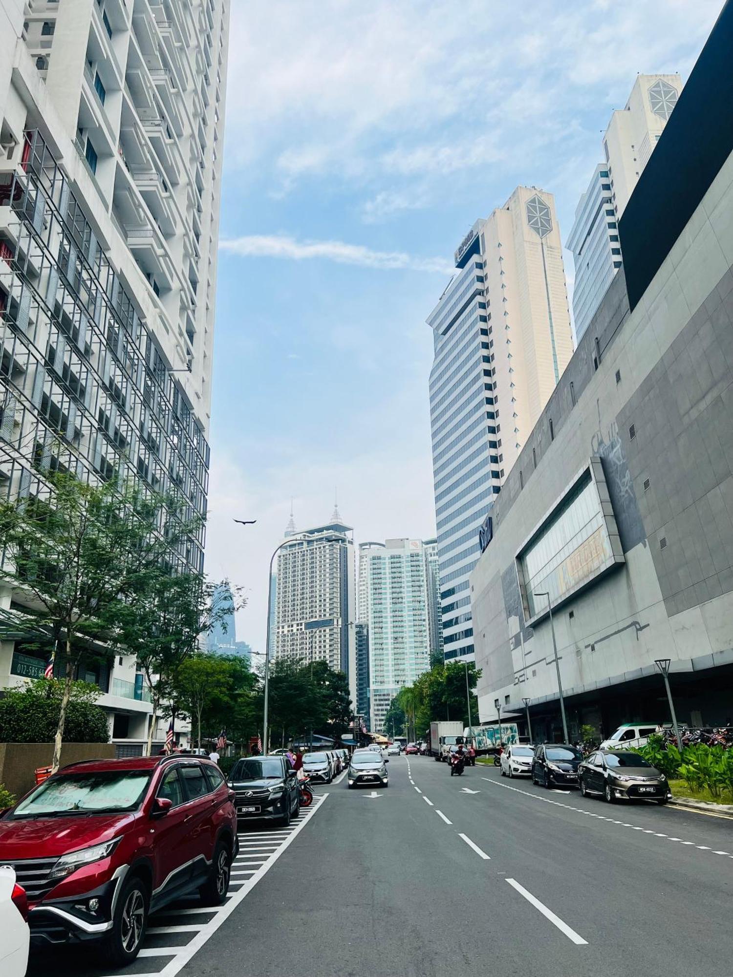 Colony Suites Klcc By Hibernate Kuala Lumpur Exterior foto
