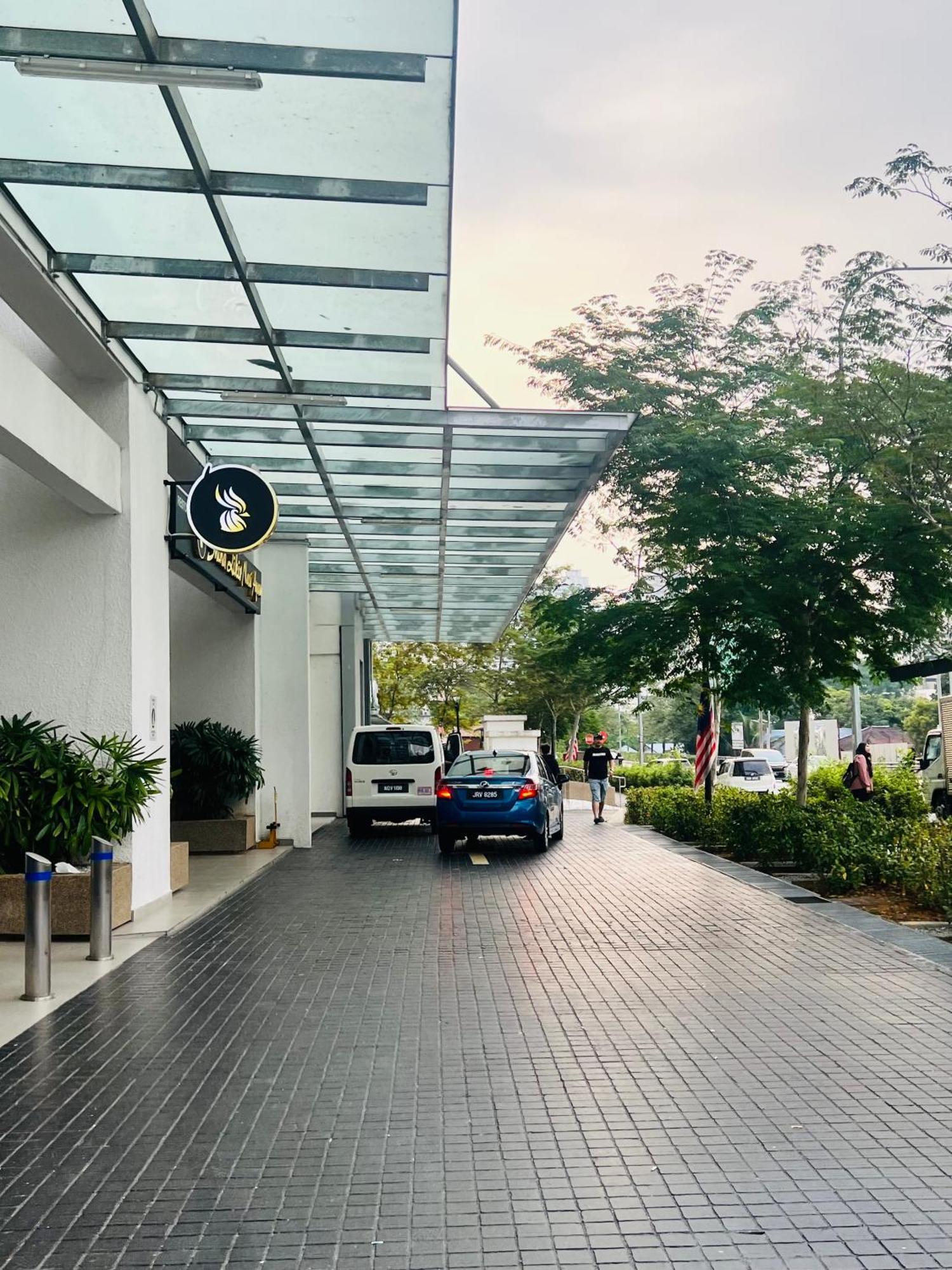 Colony Suites Klcc By Hibernate Kuala Lumpur Exterior foto